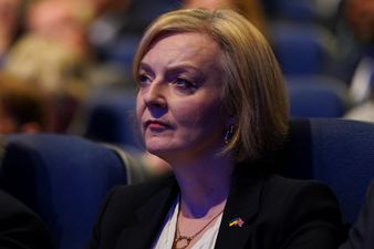 Half a million people sign early general election petition