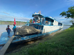 Brits among 70 tourists taken hostage by indigenous Amazon tribe