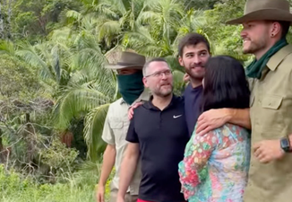 Owen Warner’s brothers dress as rangers to surprise him after I’m A Celebrity finale