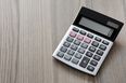 People baffled by viral meme that 550 ÷ 2 = 225