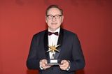 Kevin Spacey controversially accepts Lifetime Achievement Award