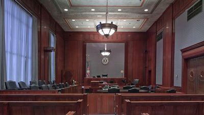 Pedophile kills himself in courtroom after being found guilty of child sexual assault