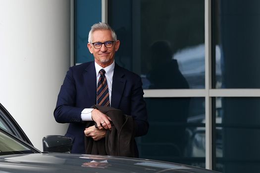 Gary Lineker makes point with new Twitter profile pic
