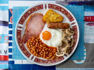 Breakfast police rule hash browns should not be on a traditional Full English