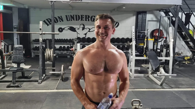 Accountant sets new world record with more than 3,200 press-ups in an hour