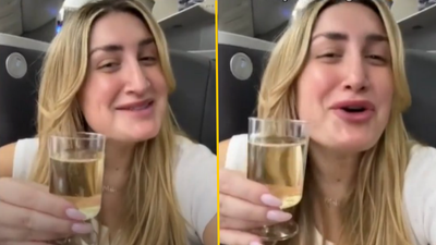 CEO praised for refusing to leave airline seat to let mum sit next to her children