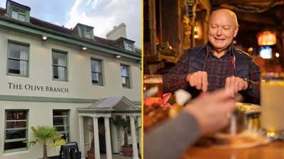 Pubs offer free meals for people who are spending Christmas alone