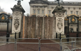 Man arrested following Buckingham Palace gate crash