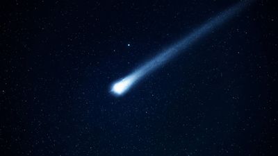 Once-in-a-lifetime green comet will be visible for the first time in 70 years tonight