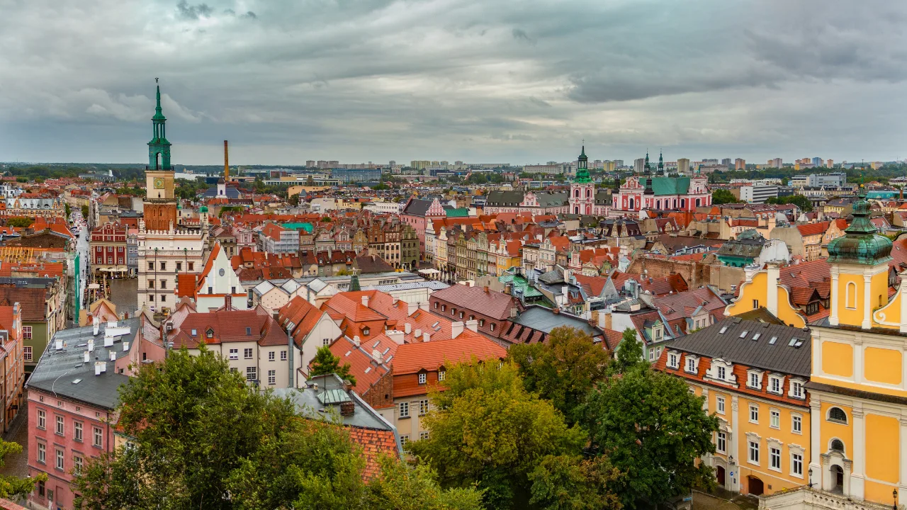 Christmas market hailed ‘best in Europe’ just £8 flight from UK