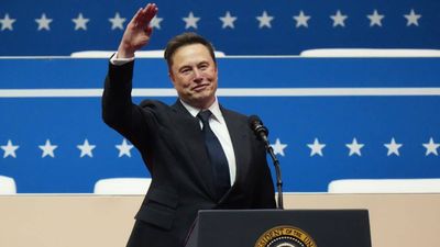 Elon Musk’s daughter issues bizarre statement after dad’s ‘Nazi salute’