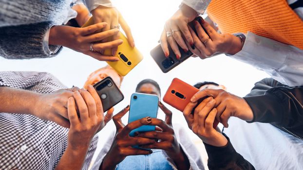 UK’s first eSIM-only mobile network will give you cash and you don't even need a contract.