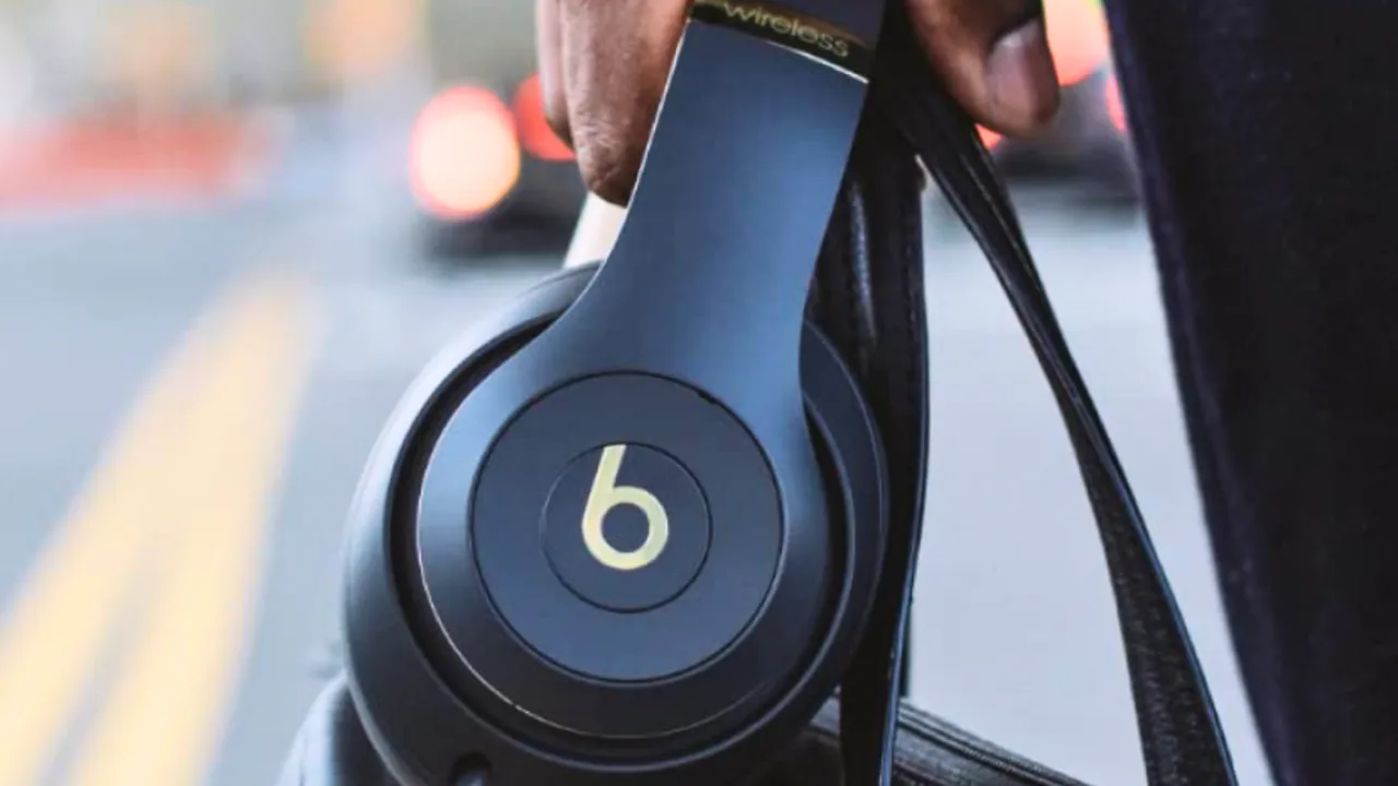 Hugely popular headphones drop in price as part of Amazon’s new spring sale