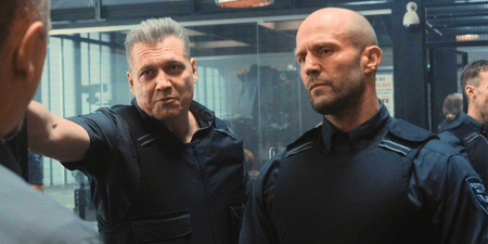One of the best heist thriller movies of the decade is on TV tonight