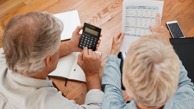 New campaign demands £580 a week state pension and retirement age of 60