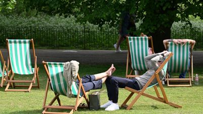 UK to bask in summer of heatwaves, Met Office says