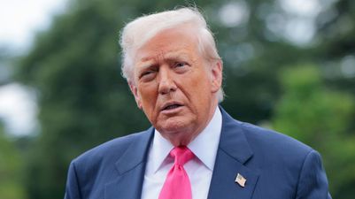 Scheme to humiliate Donald Trump during UK visit raises £10,000 in a day